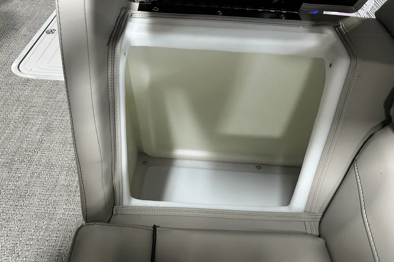 Slide: The Image of Barletta CABRIO22QCTT 2025 - 34