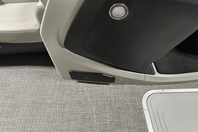 Slide: The Image of Barletta CABRIO22QCTT 2025 - 52