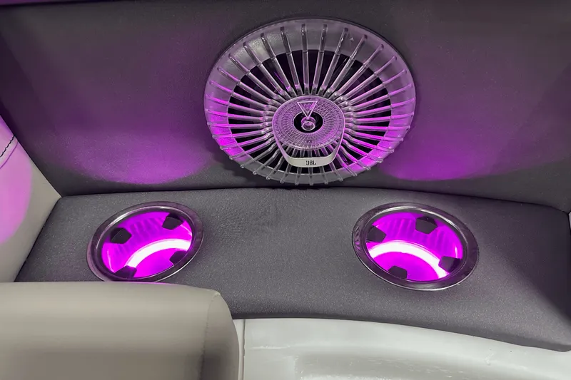 Slide: The Image of Barletta CABRIO22QCTT 2025 - 61