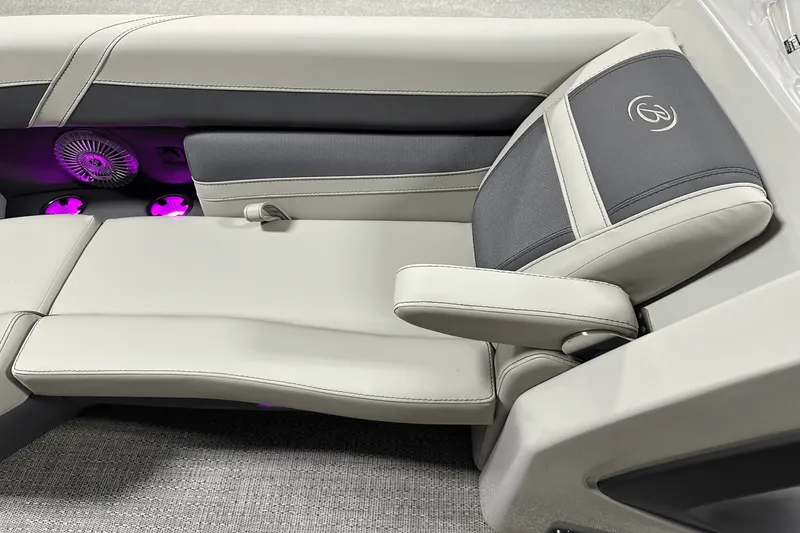 Slide: The Image of Barletta CABRIO22QCTT 2025 - 63