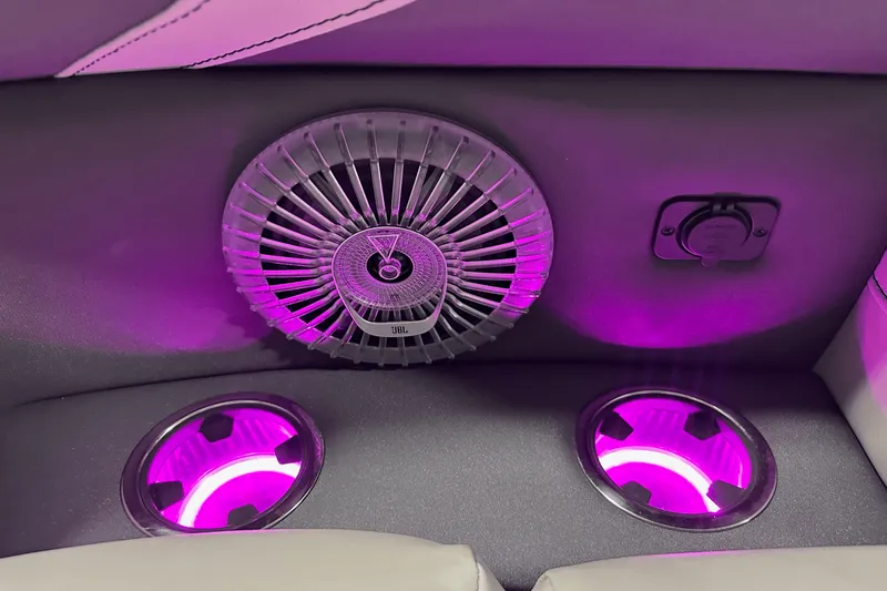 Slide: The Image of Barletta CABRIO22QCTT 2025 - 70