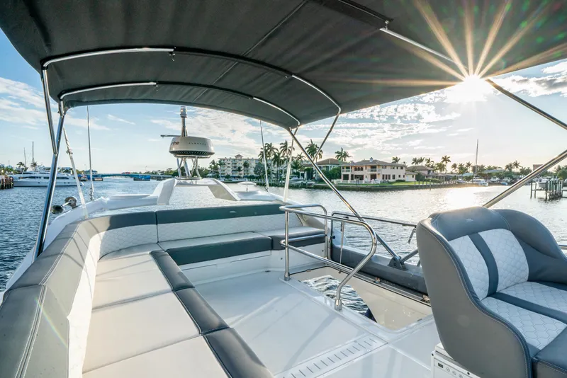 Slide: The Image of Galeon 400 Fly 2023 - 56