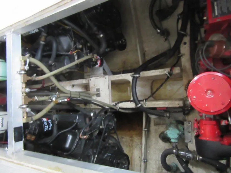 Slide: The Image of Engine room of 1991 Cruisers Yachts 3850 Aft Cabin. - 26