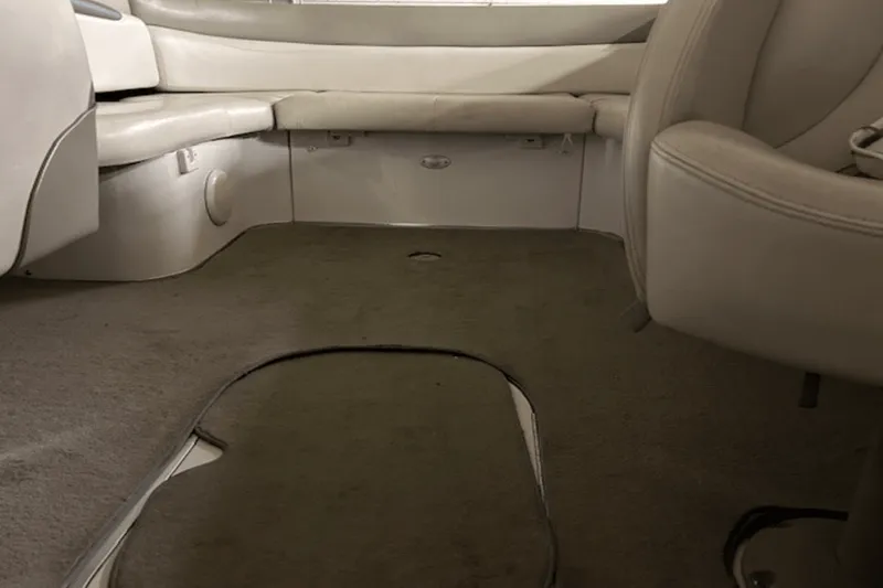 Slide: The Image of Four Winns SUNDOWNER 1999 - 10