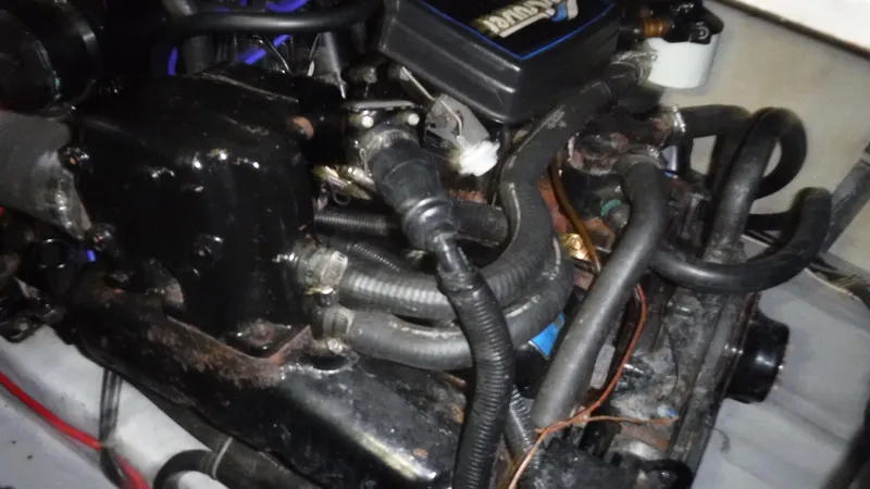 Slide: The Image of Sea Ray Weekender 1985 - 16