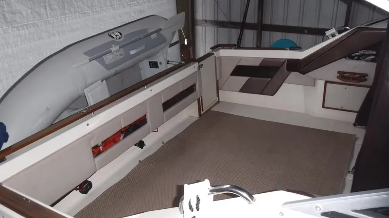 Slide: The Image of Sea Ray Weekender 1985 - 4