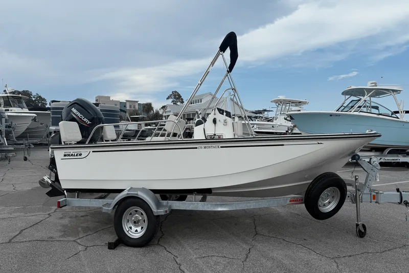Slide: The Image of Boston Whaler 170 Montauk 2025 - 0