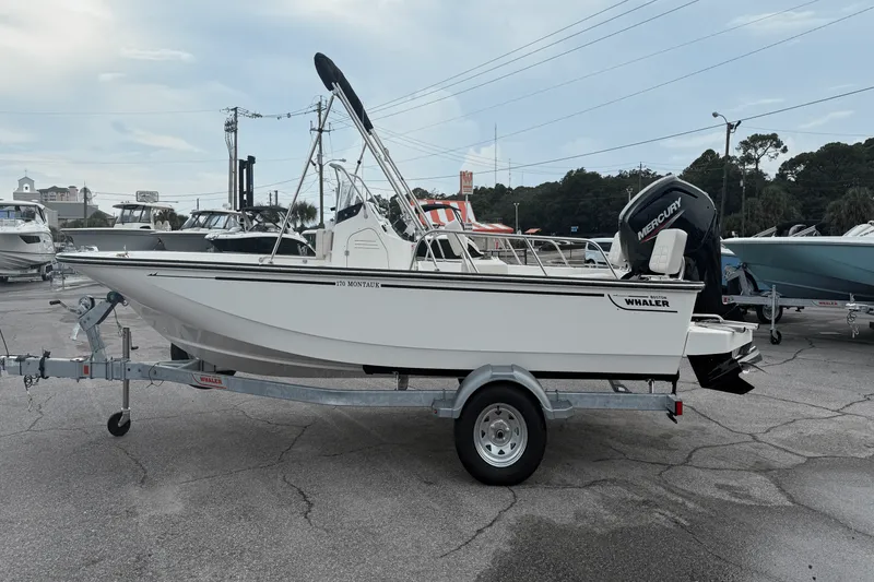 Slide: The Image of Boston Whaler 170 Montauk 2025 - 10