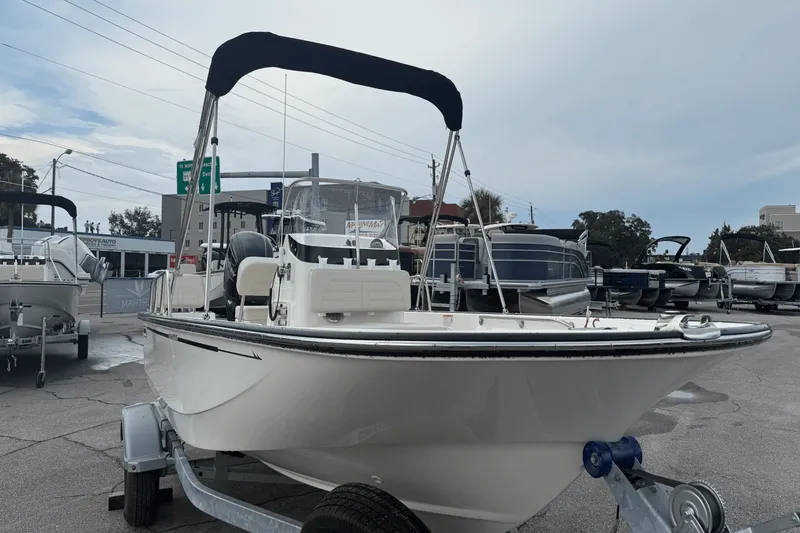 Slide: The Image of Boston Whaler 170 Montauk 2025 - 14