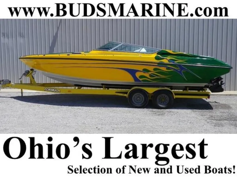 Slide: The Image of 1992 Formula Boats 27 with custom paint job at Bud's Marine in Ohio. - 0