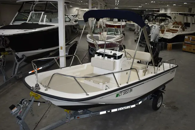 Slide: The Image of Boston Whaler 150 Montauk 2022 - 7