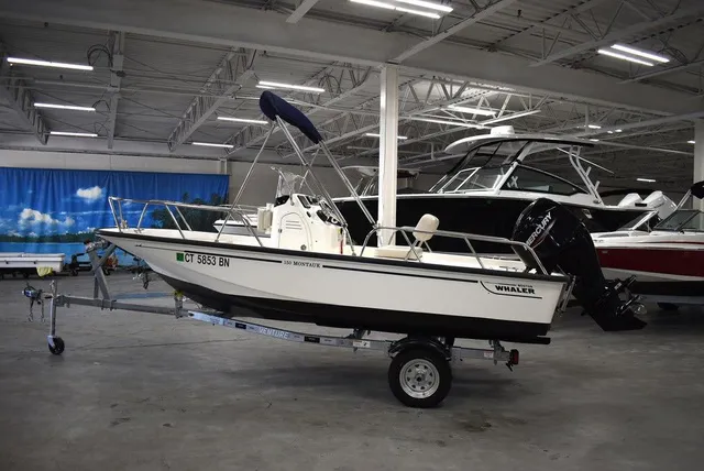 Slide: The Image of Boston Whaler 150 Montauk 2022 - 3