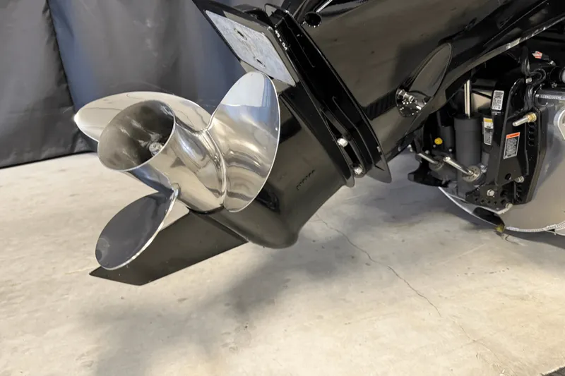 Slide: The Image of Barletta Cabrio 22 UC 2026 - 11