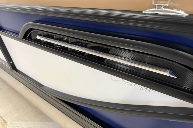 Slide: The Image of Barletta Cabrio 22 UC 2026 - 112