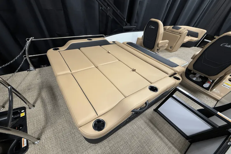 Slide: The Image of Barletta Cabrio 22 UC 2026 - 22