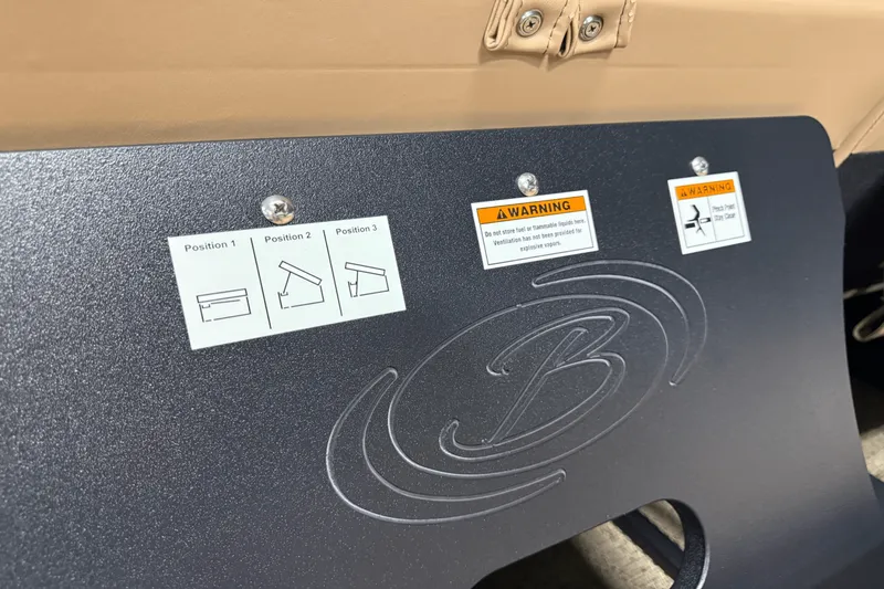 Slide: The Image of Barletta Cabrio 22 UC 2026 - 29