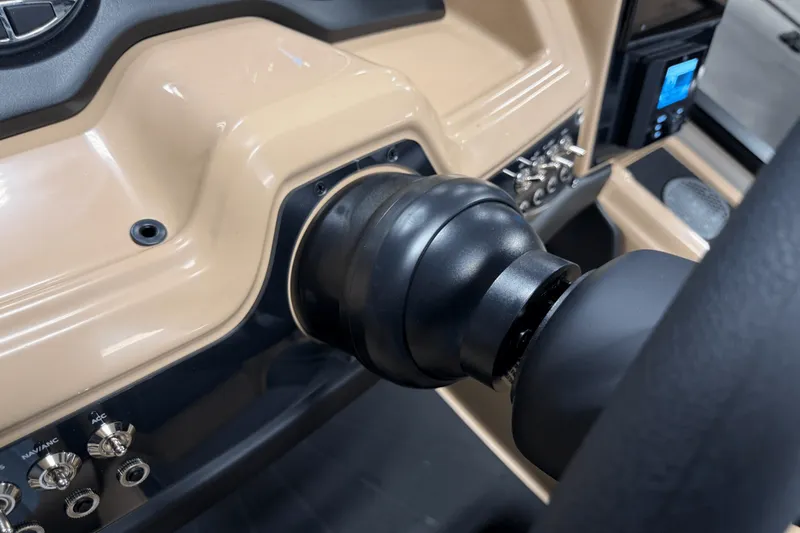 Slide: The Image of Barletta Cabrio 22 UC 2026 - 58