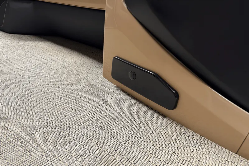 Slide: The Image of Barletta Cabrio 22 UC 2026 - 74