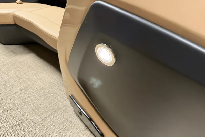 Slide: The Image of Barletta Cabrio 22 UC 2026 - 77