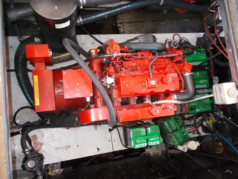 Slide: The Image of Engine compartment of 2006 American Waterways Sapphire Skies 1/10 Ownership boat. - 20