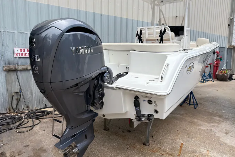 Slide: The Image of Sea Hunt Ultra 234 2023 - 26
