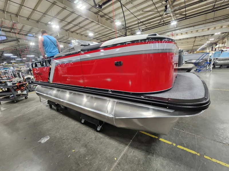 The Image of Avalon "Scarlet Shadow" Venture Cruise Rear Bench - 17 FT (16' Deck) 2027 - 0