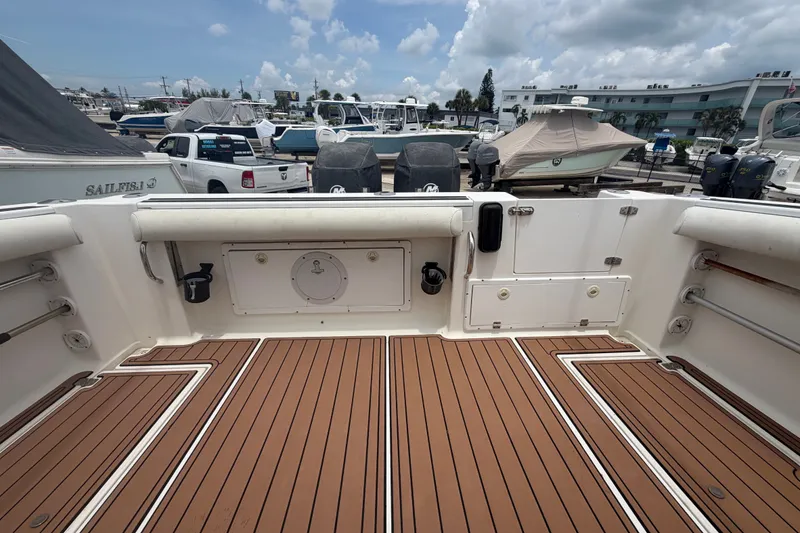 Slide: The Image of Wellcraft 290 Coastal 2002 - 40