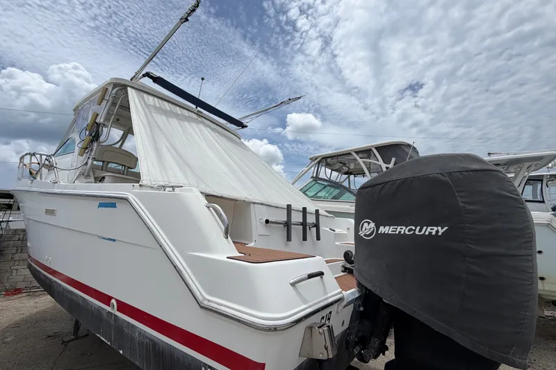 Slide: The Image of Wellcraft 290 Coastal 2002 - 13