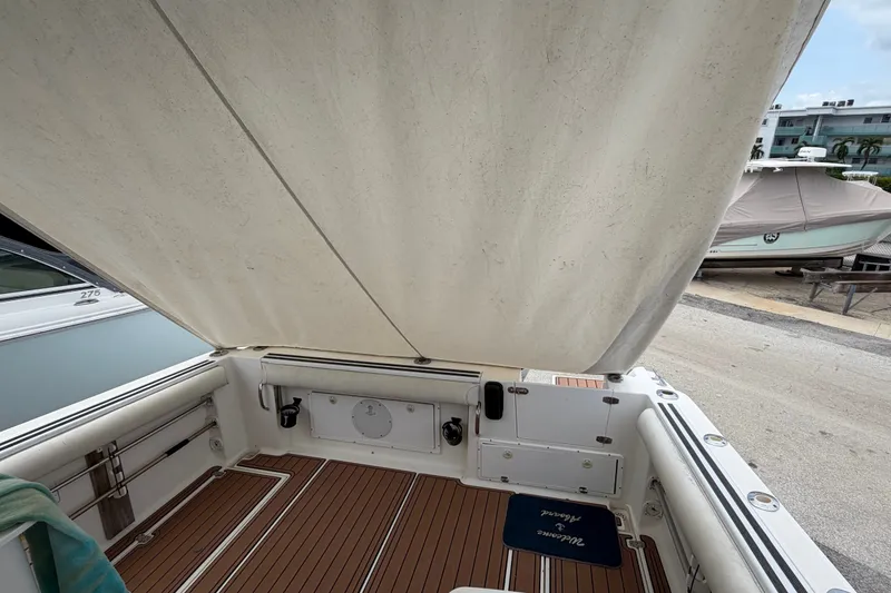 Slide: The Image of Wellcraft 290 Coastal 2002 - 17