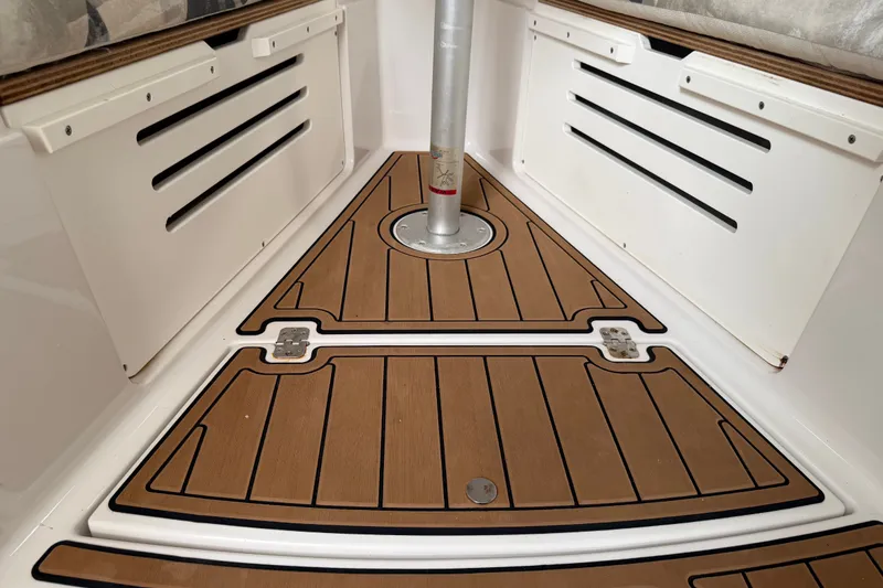 Slide: The Image of Wellcraft 290 Coastal 2002 - 18