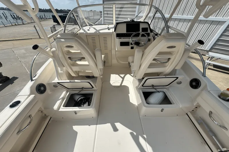 Slide: The Image of Grady-White Adventure 218 2023 - 12