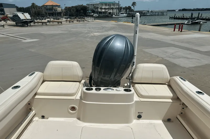 Slide: The Image of Grady-White Adventure 218 2023 - 30