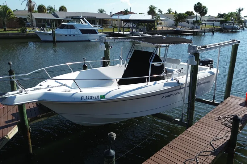 The Image of Pro-Line 2700 Sportsman 1999 - 0