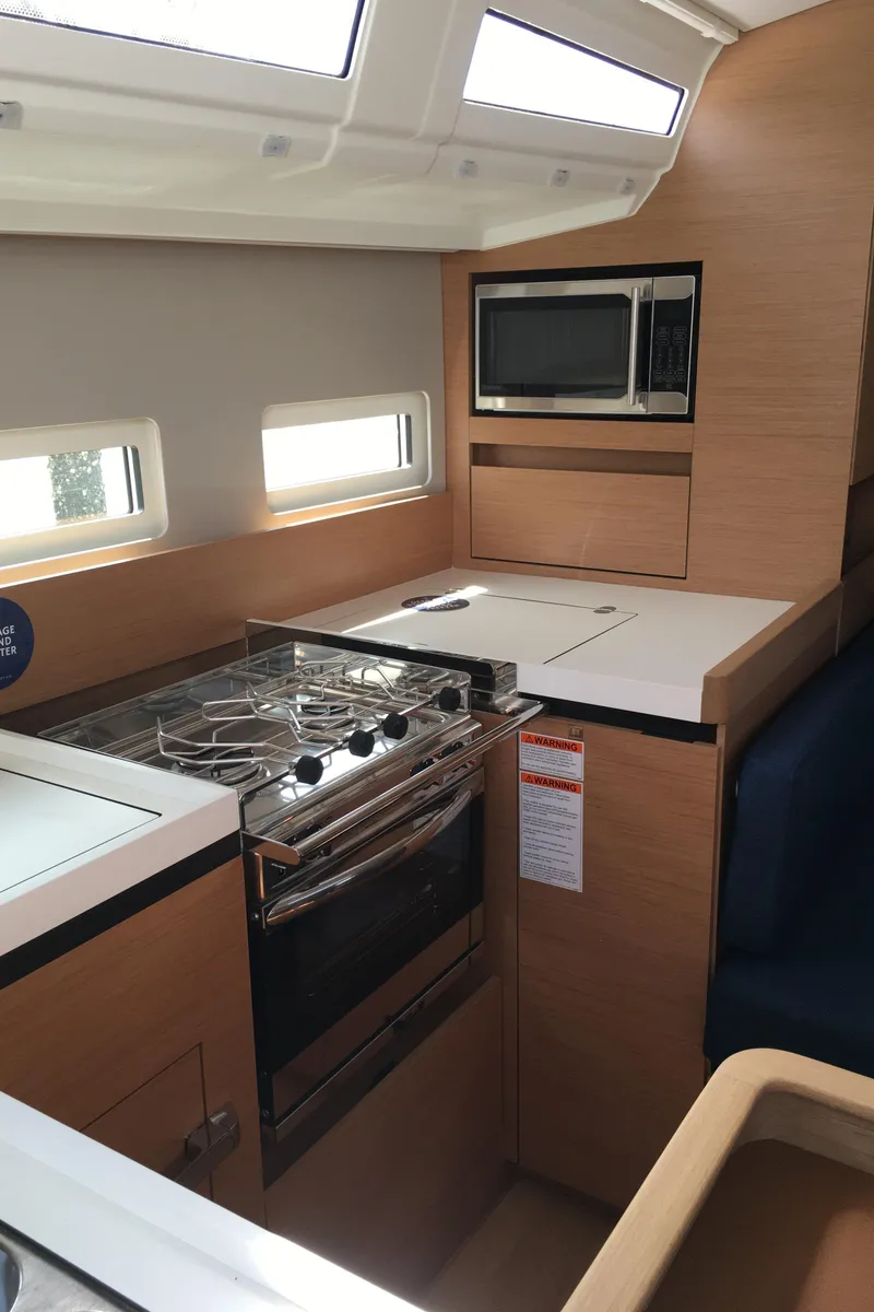 Slide: The Image of Manufacturer Provided Image: Manufacturer Provided Image - 15