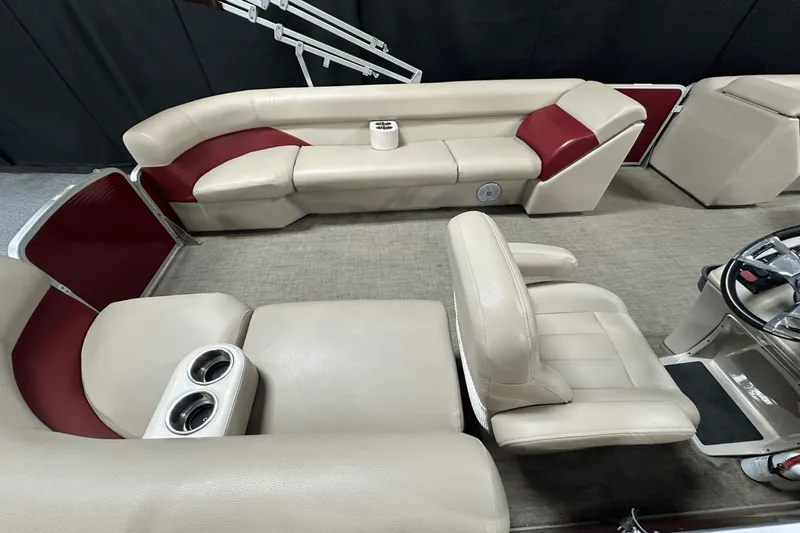 Slide: The Image of Palm Beach CRUISE 220 2016 - 4