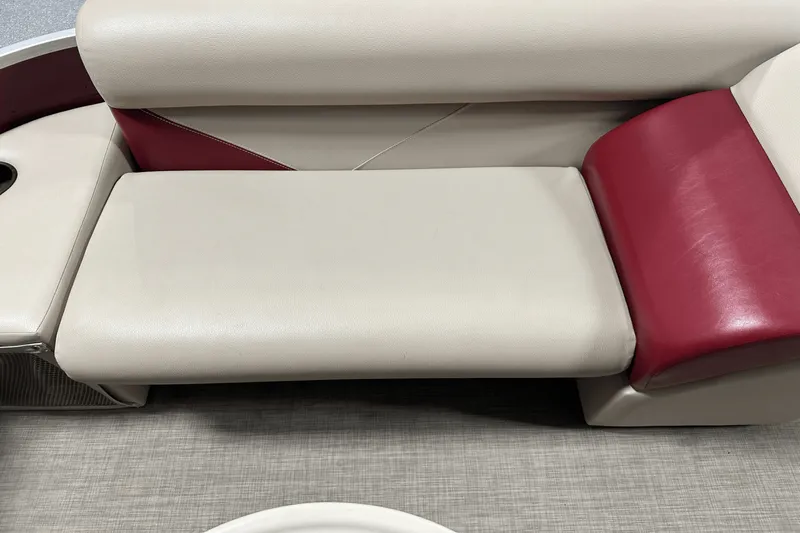 Slide: The Image of Palm Beach CRUISE 220 2016 - 50