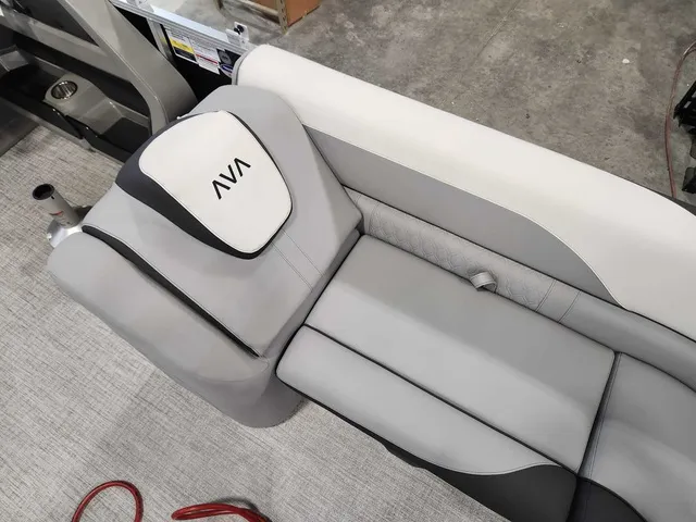 Slide: The Image of Avalon 2385 25 LSZ QL 2026 - 15