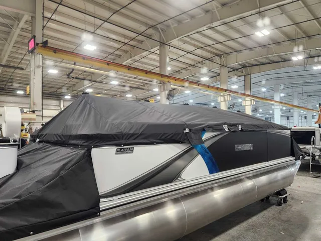 Slide: The Image of Avalon 2385 25 LSZ QL 2026 - 2