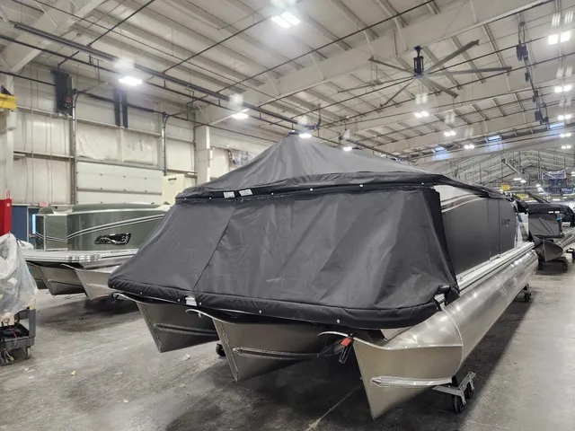 Slide: The Image of Avalon 2385 25 LSZ QL 2026 - 4