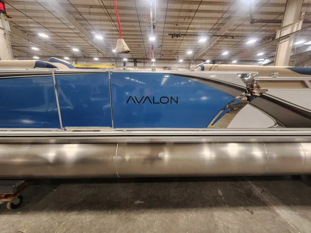 Slide: The Image of Avalon 2385 25 LSZ QL 2026 - 1
