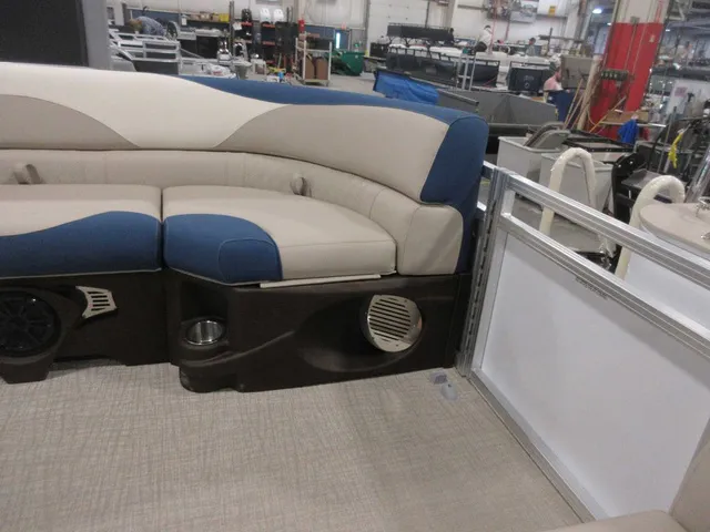 Slide: The Image of Avalon 2385 25 LSZ QL 2026 - 16