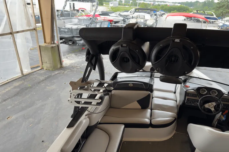 Slide: The Image of Axis A20 2011 - 8