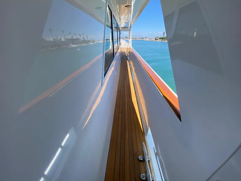 Slide: The Image of Looking fwd starboard side  - 15