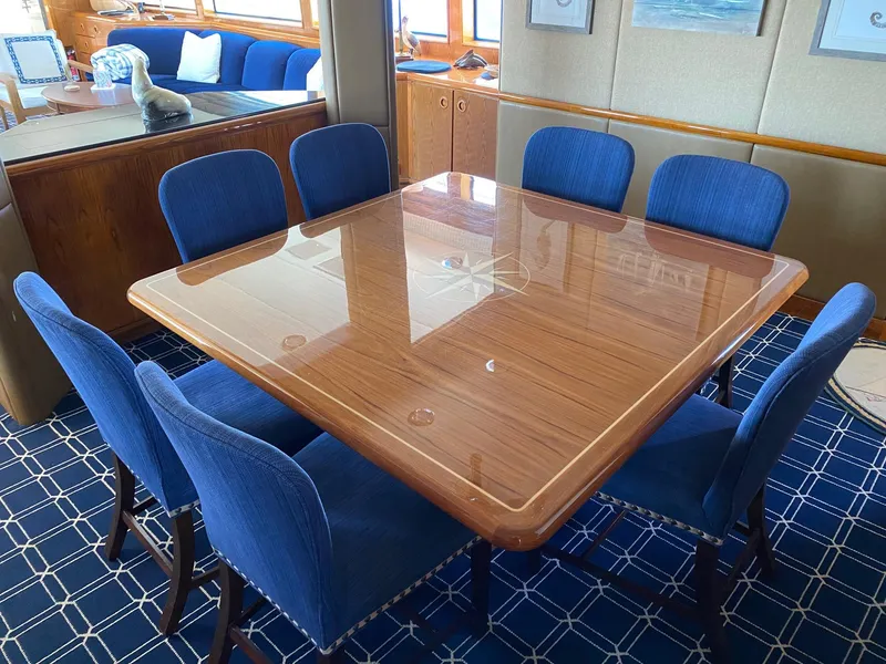 Slide: The Image of Table for eight - 31