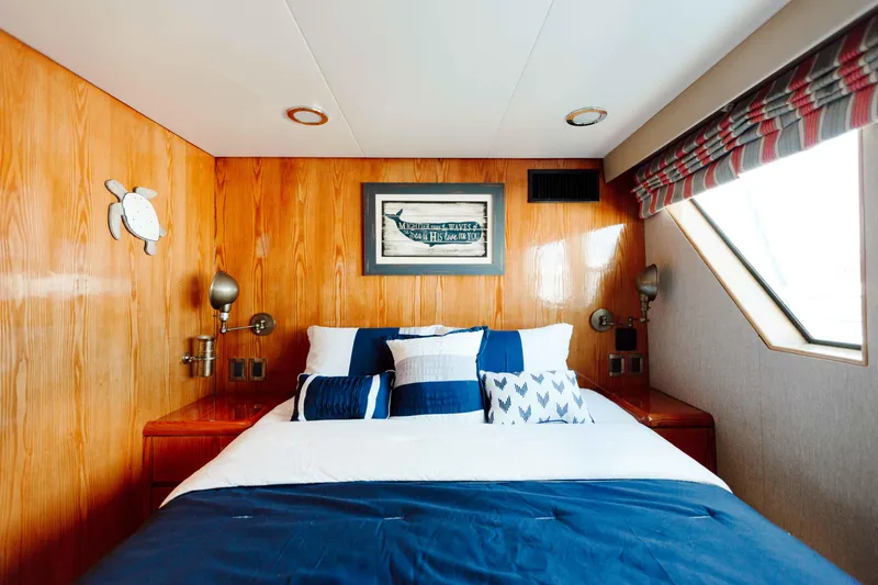 Slide: The Image of Salon level guest room - 44