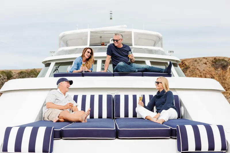 Slide: The Image of Fwd lounge pads - 5