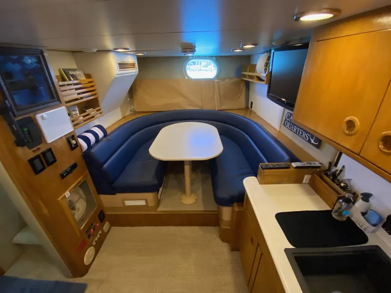 Slide: The Image of Awesome crews quarters - 63