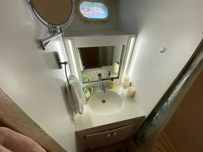 Slide: The Image of Fwd starboard crew sink - 72