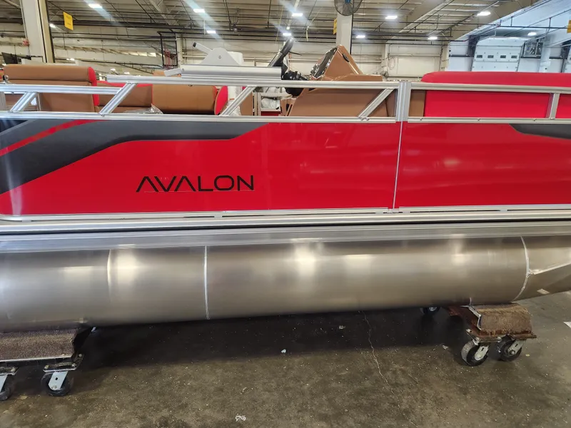 Slide: The Image of Avalon "The Red Baron" Venture Cruise - 17 FT 2027 - 1