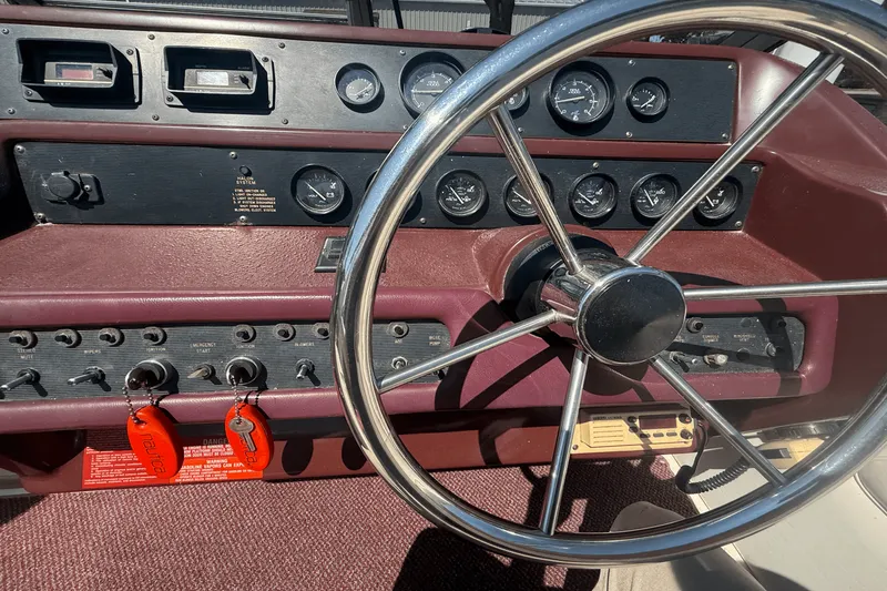 Slide: The Image of Sea Ray 280 SUNDANCER 1990 - 3